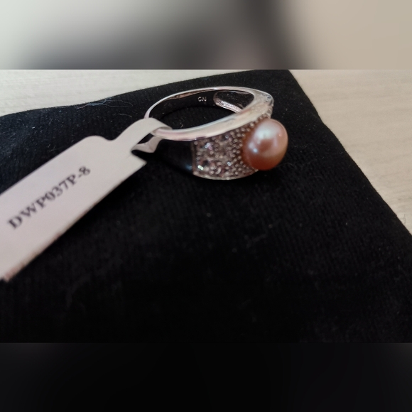 Sale! Pink Freshwater Pearl, Sterling Silver Ring - Picture 3 of 7